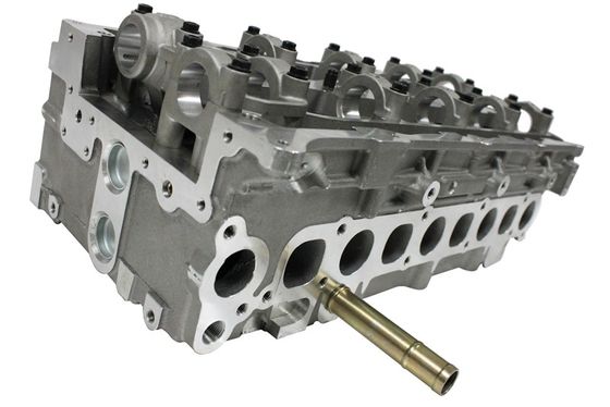 Brand New Cylinder Head Replacement For Hyundai D4CB Diesel Engine